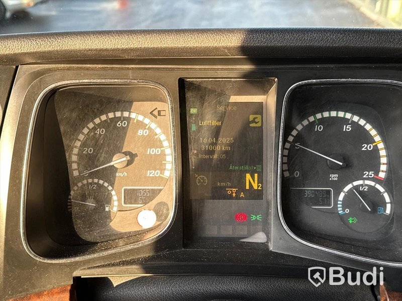 Brädgårdsbil Mercedes-Benz Actros 6x2 EU6 | Fassi F165A