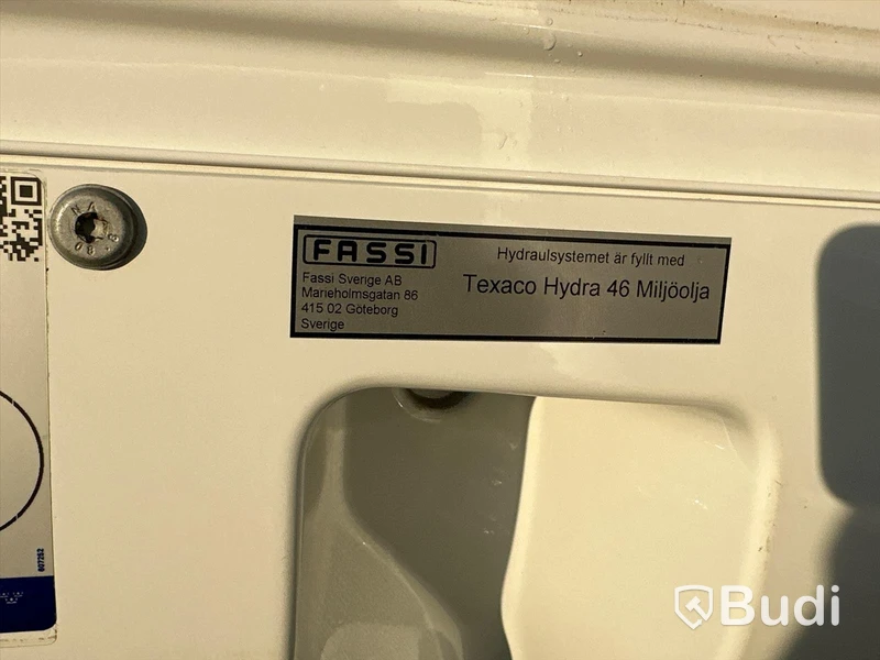 Brädgårdsbil Mercedes-Benz Actros 6x2 EU6 | Fassi F165A