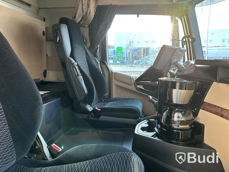Brädgårdsbil Mercedes-Benz Actros 6x2 EU6 | Fassi F165A