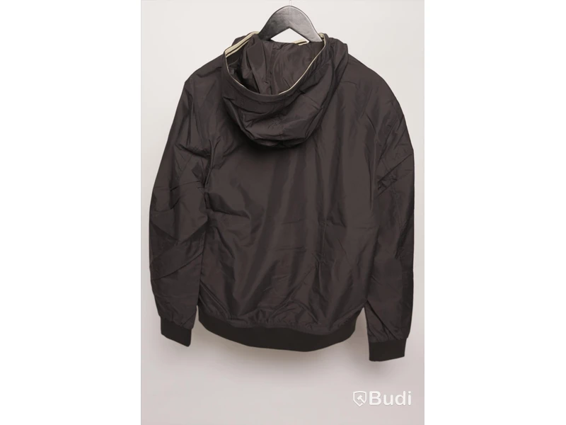 Jacka - Fred Perry Hooded Brentham (Storlek M). Nypris 1899kr