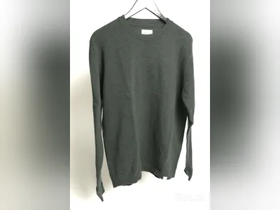Tröja - NORSE PROJECTS Sigfred Lambswool, Forest Green (Storlek M) Ca Nypris 1500 kr