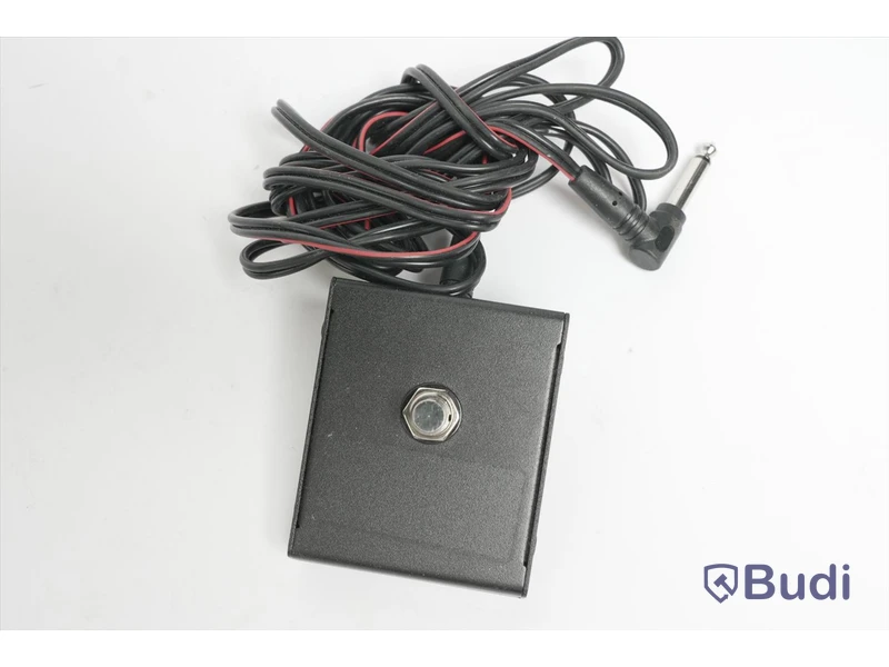 Footswitch 3st - Peavey PBV2, Boss FS-5L, Okänd tillverkare