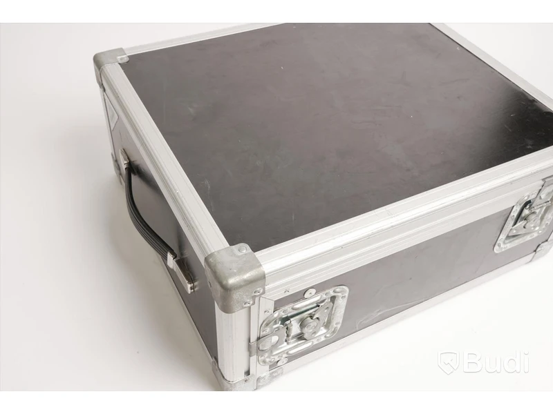 Case med CD spelare - Numark CDN30