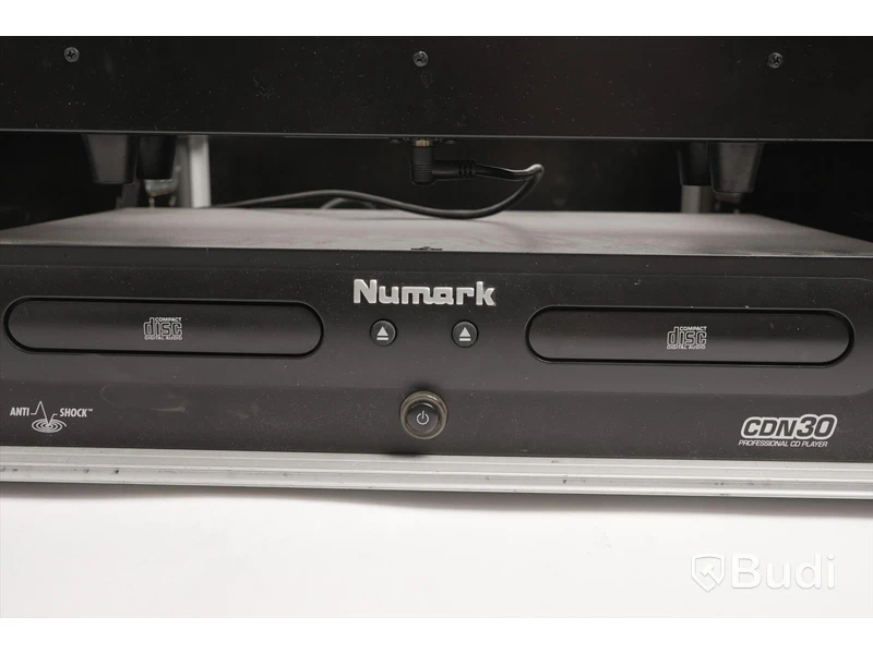 Case med CD spelare - Numark CDN30