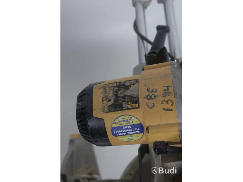 Dewalt Kap och gersåg med sågbänk