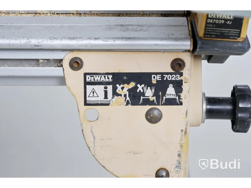 Dewalt Kap och gersåg med sågbänk