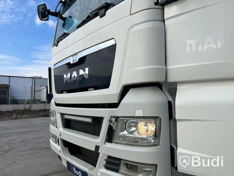 Lastbil Man TGX 35.540 8x4-4 BL | 2014 | Sörling växlare export