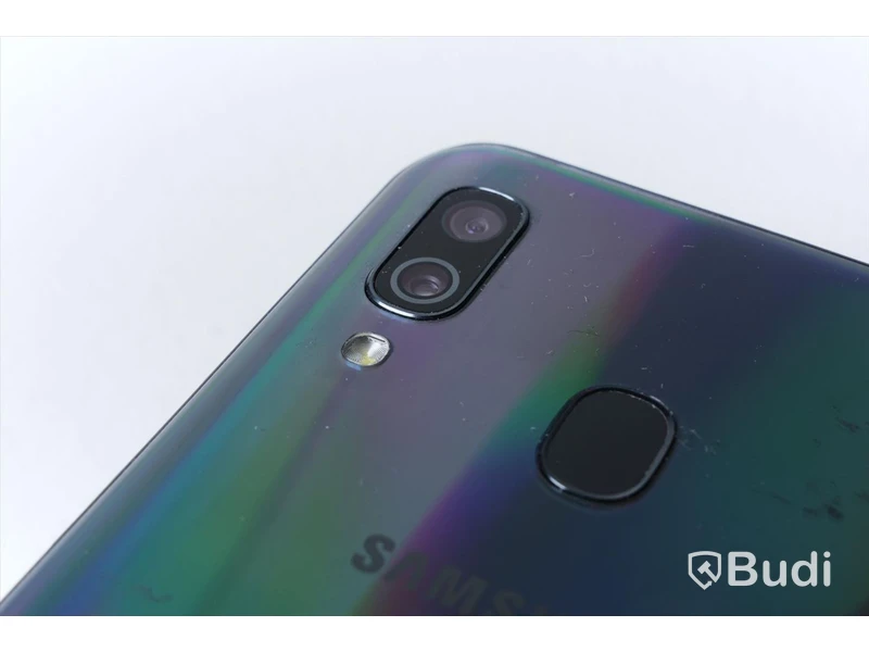Samsung Galaxy A40 - 64 GB, 4GB ram,  OBS! saknar strömsladd