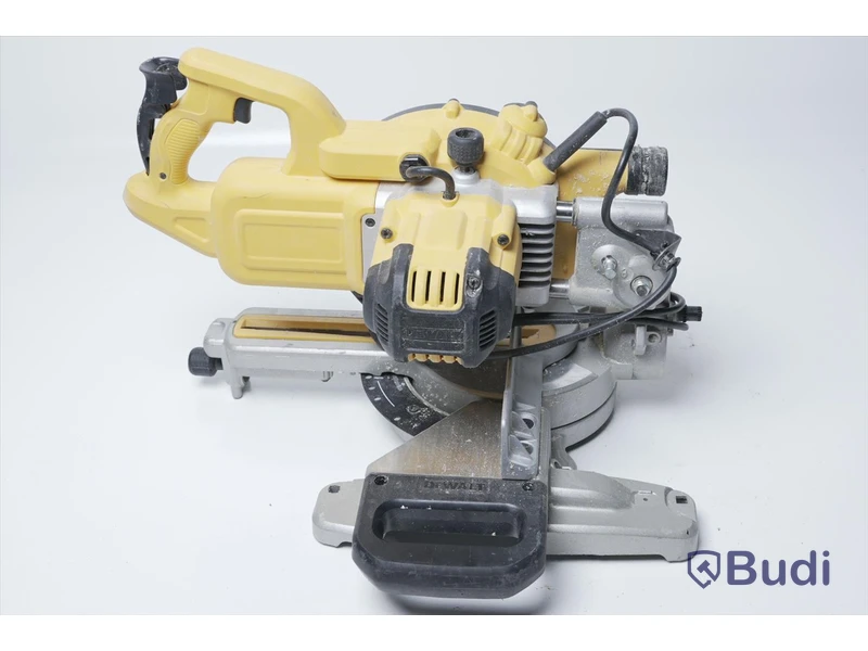Kap- och gersåg - Dewalt DWS774-QS