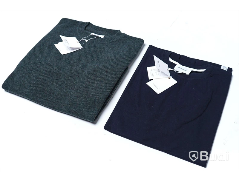 T-shirt & Lammull tröja - Norse Projects (Storlek M). Nypris 2299kr.