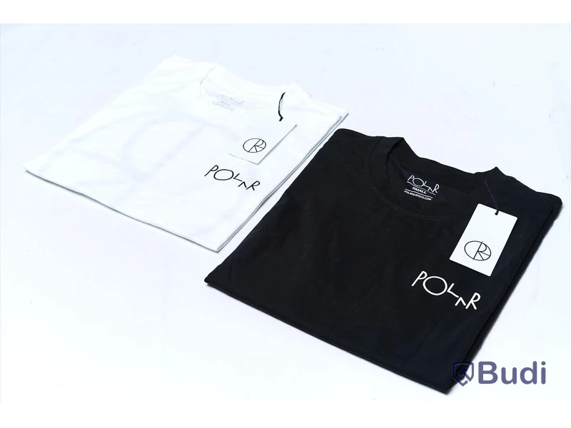 2 pack T-shirts - Polar Skate (Storlek S). Nypris 998kr.