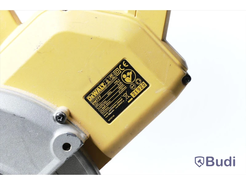 Kap- och gersåg - Dewalt DW777 med sågbänk.