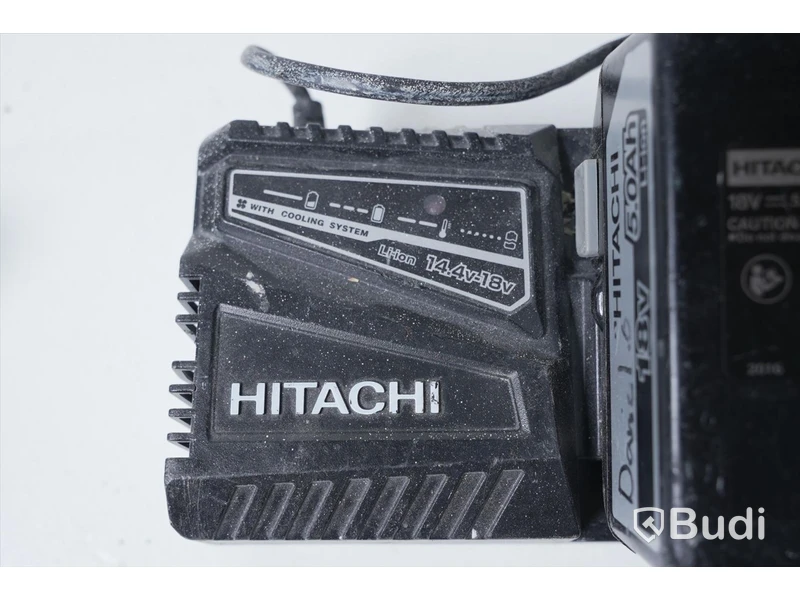 3st batterier samt laddare - Hitachi