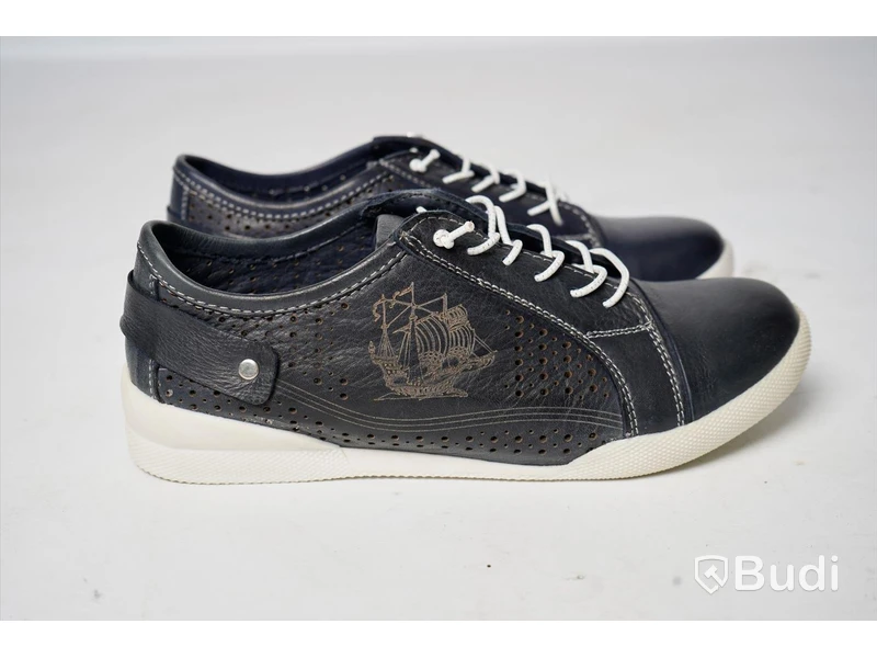 Sko i skinn - She store Charlotte Navy, strl 37, Nypris 949 kr OBS! färgskillnad på skorna.