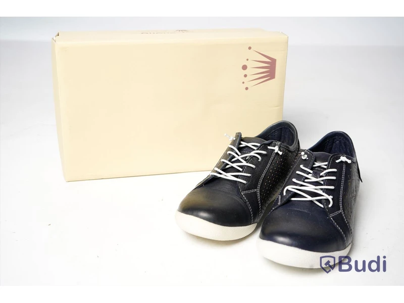 Sko i skinn - She store Charlotte Navy, strl 39, Nypris 949 kr OBS! färgskillnad på skorna.