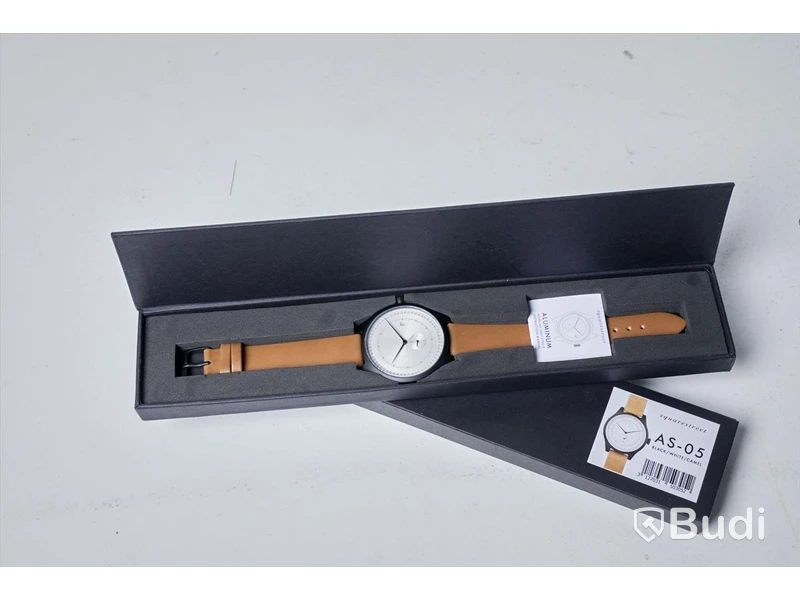 4 st armbandsur – Squarestreet, diverse färger