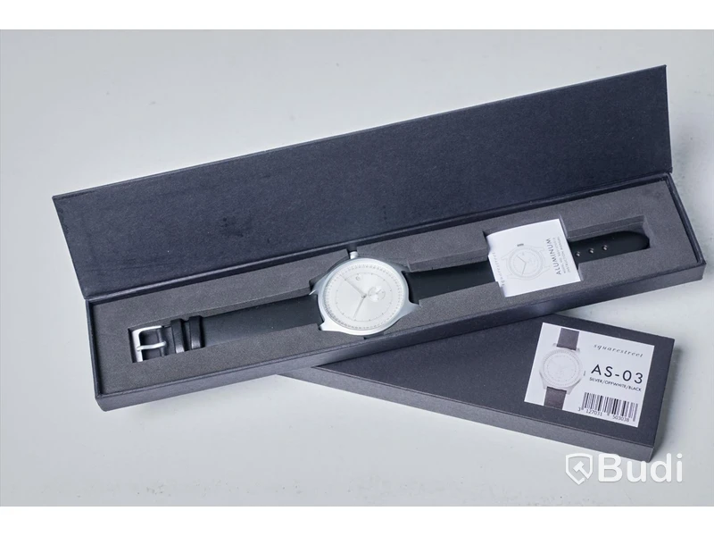 4 st armbandsur – Squarestreet, diverse färger