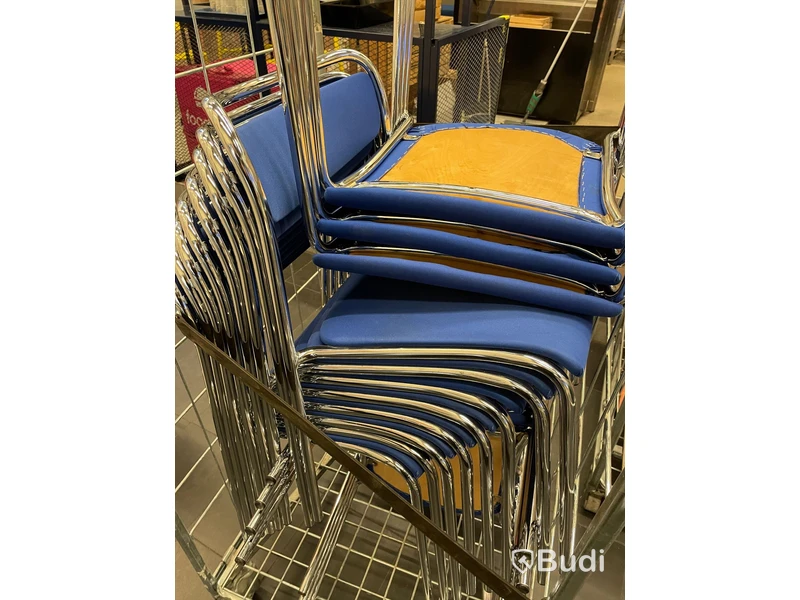 Blåa stolar med metallram (15st)