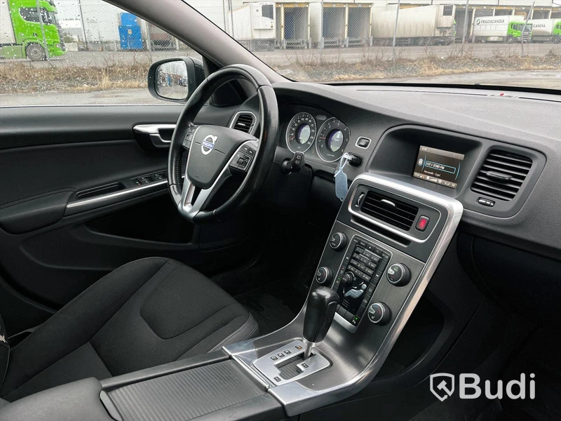 Volvo V60 D3 -2010 | Automat | Momentum | 23000mil | 163hk