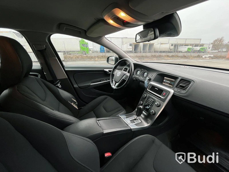 Volvo V60 D3 -2010 | Automat | Momentum | 23000mil | 163hk