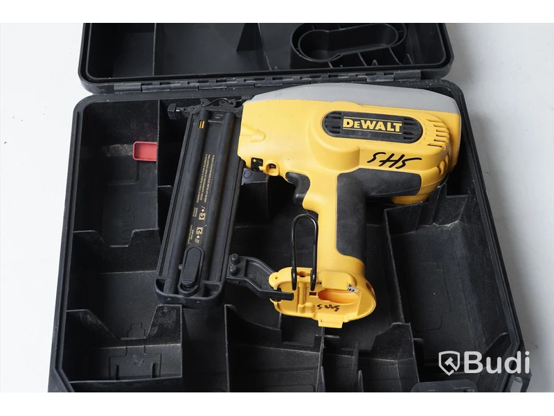Dyckertpistol - DeWalt DC602
