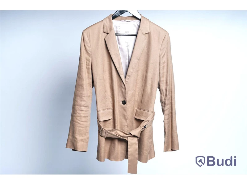 Blazer, Closed - Alix, Camel - storlek L (nypris ca 4190 kr)