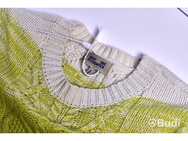 Stickad Tröja - Baum und Pferdgarten Caraway Sweater Sulpher Stripe - Strl L (Nypris ca 950kr)