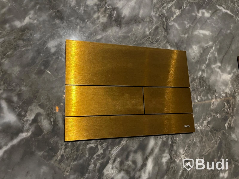 Spolknapp TECE Borstad guld (Obs! Behöver kompletteras med delar)