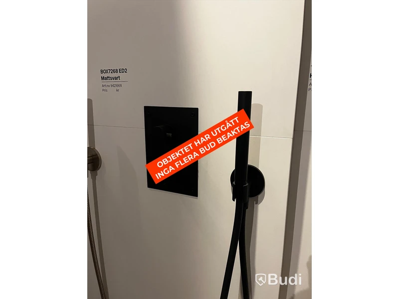 Tapwell box inbyggnadsdusch mattsvart (Obs! Behöver kompletteras med delar)