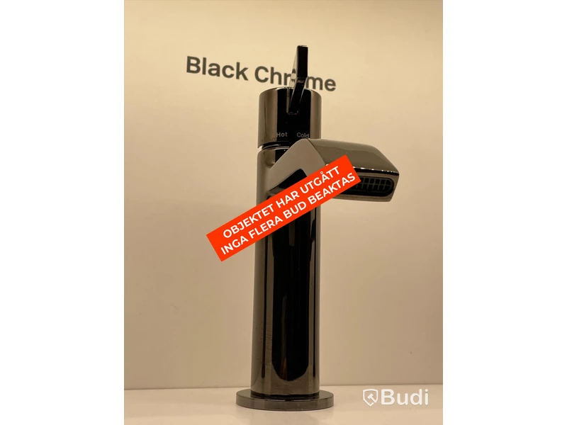Tvättblandare Tapwell black chrome Nypris ca 5000 kr