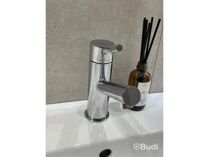 Badrumspaket från Villroy&Boch, Tapwell, Gustavsberg Nypris ca 14 500 kr