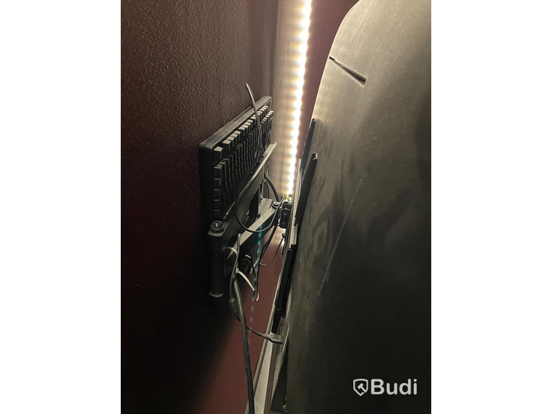 LG 65UN73006LA, 65 tums tv med väggstativ Obs! Saknar fjärrkontroll