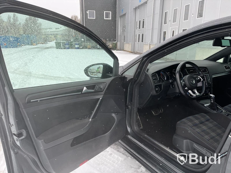 Volkswagen Golf GTE - 2015 | automat | 204 hk | Hybrid - bensin/el