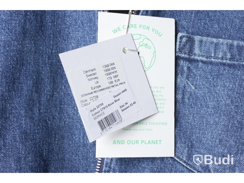 Jacka - Baum Und Pferdgarten Bernice River Blue Denim Jacket storlek 40