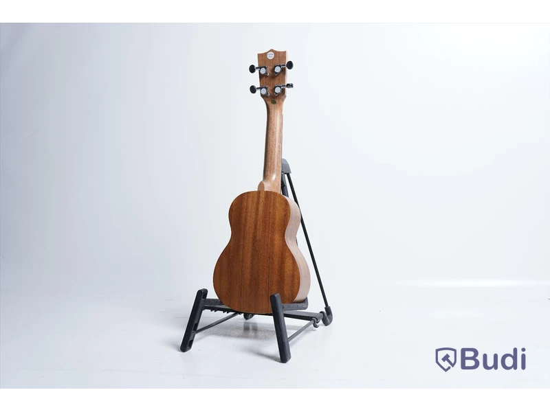 Ukulele - Kokio med case, Mahogany, OBS! 2st.