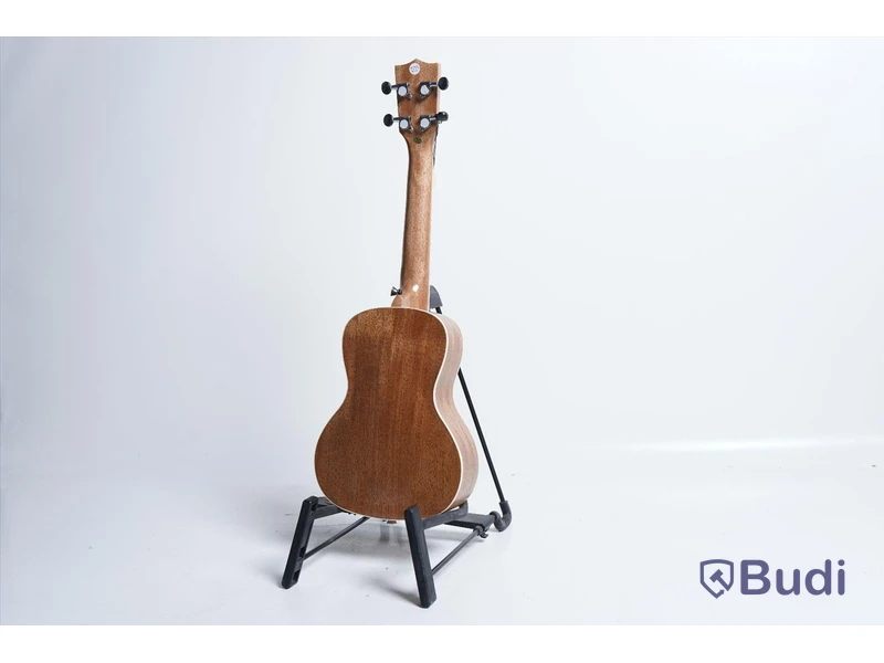 Ukulele - Kokio med case, Mahogany