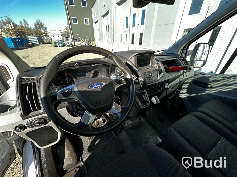 Lättlastbil Kranbil Ford Transit 350 L3 FWD Trend A | Palfinger PC2700A. Export
