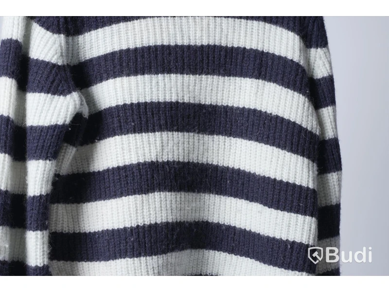 Sweater - Baum und Pferdgarten Chikita Knit Blue/White Storlek XS
