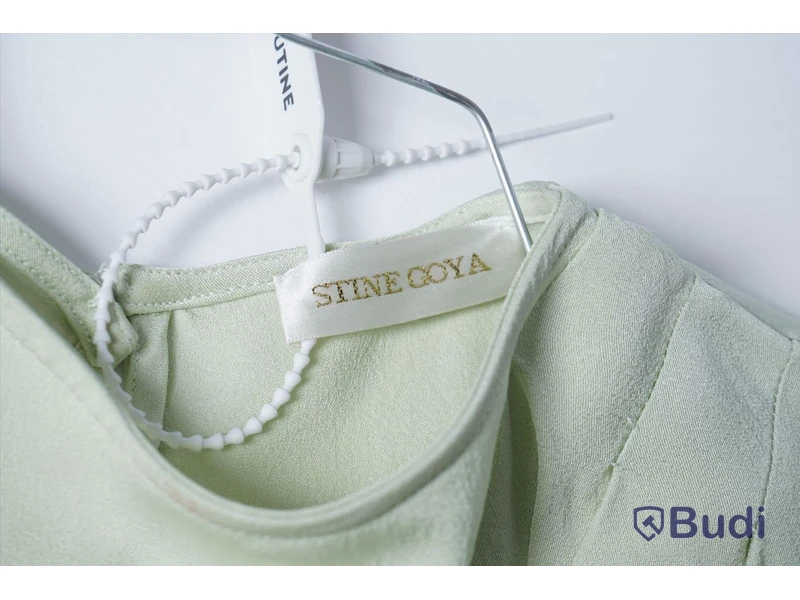 Blus - Stine Goya