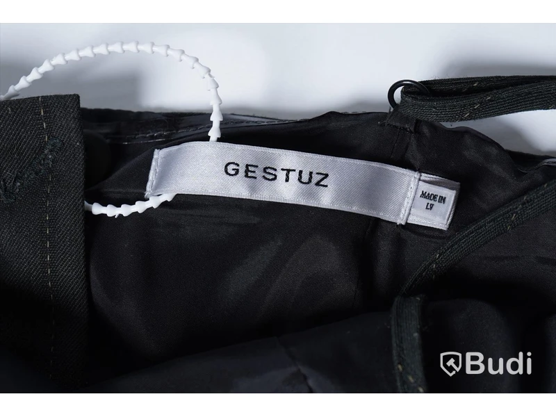 Topp - Gestuz KamarieGZ Corsage Storlek 38