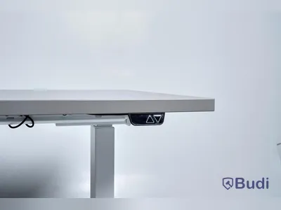 Skrivbord – Höj- och sänkbart, 120x60 cm.