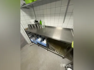 Rostfribänk