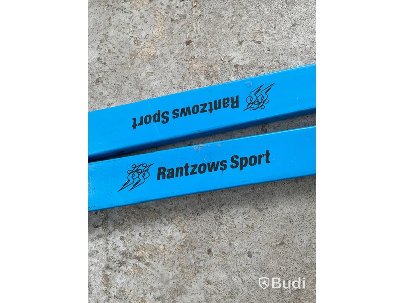 Höjdhoppsställning och ribba Rantzows Sport