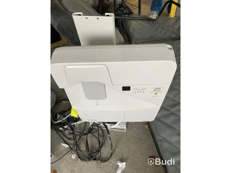 Projektor NEC UM280X