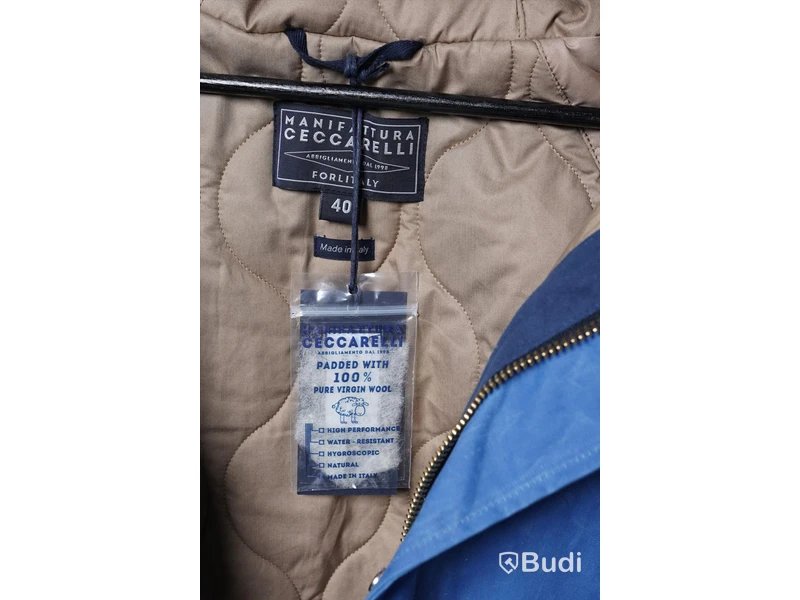 Jacka - Manifattur Aceccarelli, Fisherman Parka 7031-WX, strl 40. Nypris 9,500:-