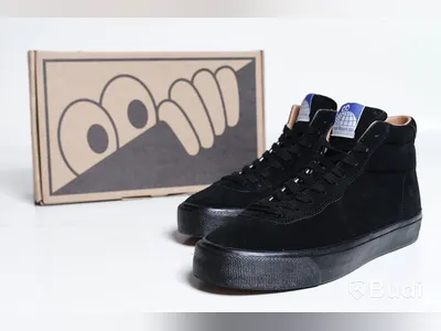 Sneakers - Last Resort, VM001 (Black Black) Suede - strl 44,5. Nypris 949:-