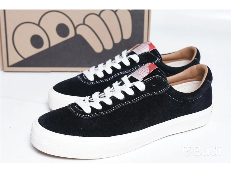 Sneakers - Last Resort, VM001 (Black White) Suede - strl 44,5. Nypris 799:-