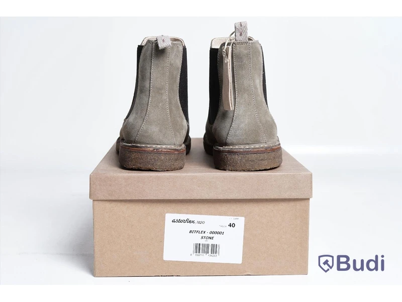 Kängor - Astorflex, Bitflex Chelsea Boot (Stone) Suede - strl 40. Nypris ca 2,415:-