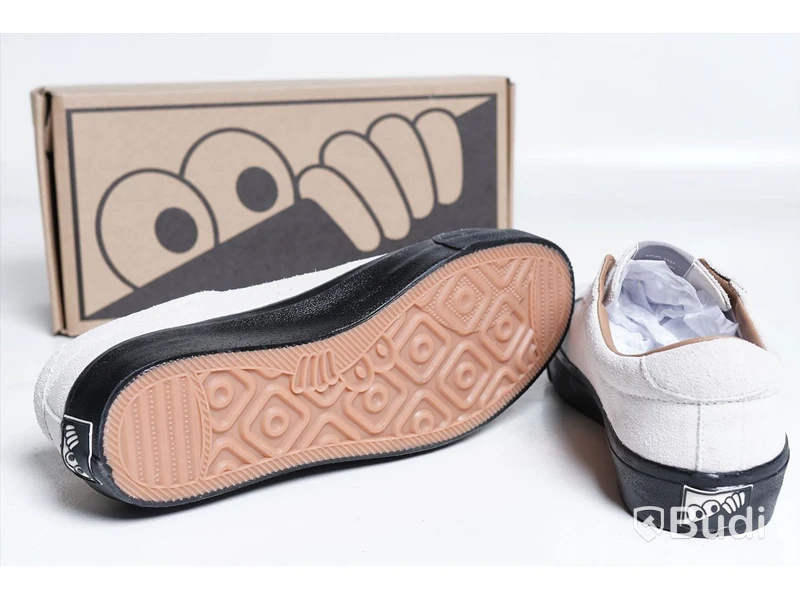 Sneakers - Last Resort, VM001 (White Black) Suede - strl 44. Nypris 799:-