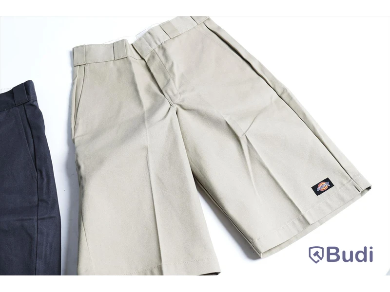 Dickies, 2 st arbetsshorts - Loose fit - strl W28. Nypris 898 kr